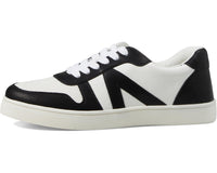 Mia Koast Sneaker