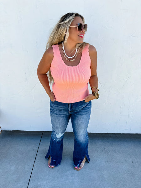 LILLIAN SCALLOPED KNIT TANK - PEACH