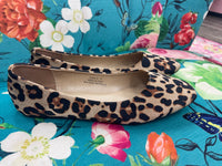 Over It Leopard Flat