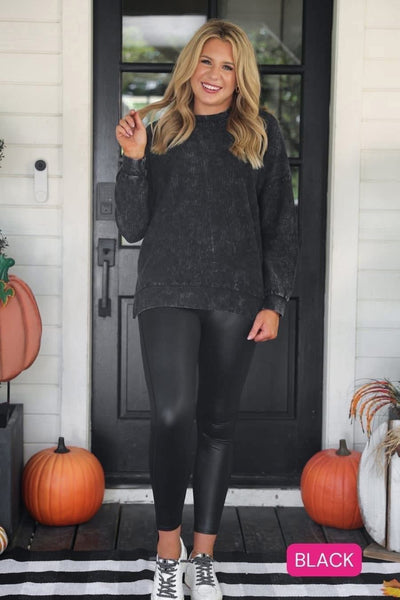 Alexis Corded Vintage Pullover - Black