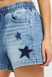 ELASTIC BAND SLOUCHY SHORTS WITH STAR PATCHED DETAILS