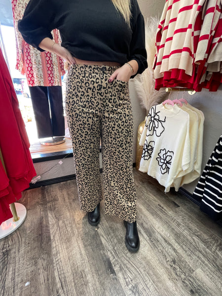 Leopard Wide Print Pant