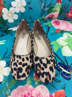 Over It Leopard Flat