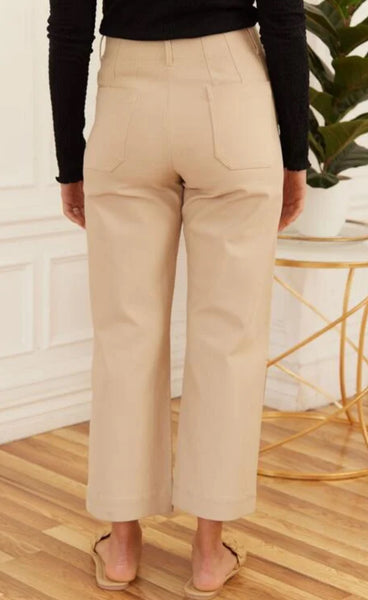 Super stretch knit pants with pocket on the front